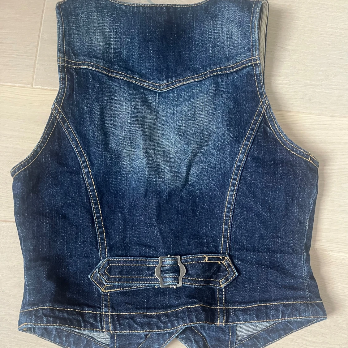 Snygg jeansväst - 90