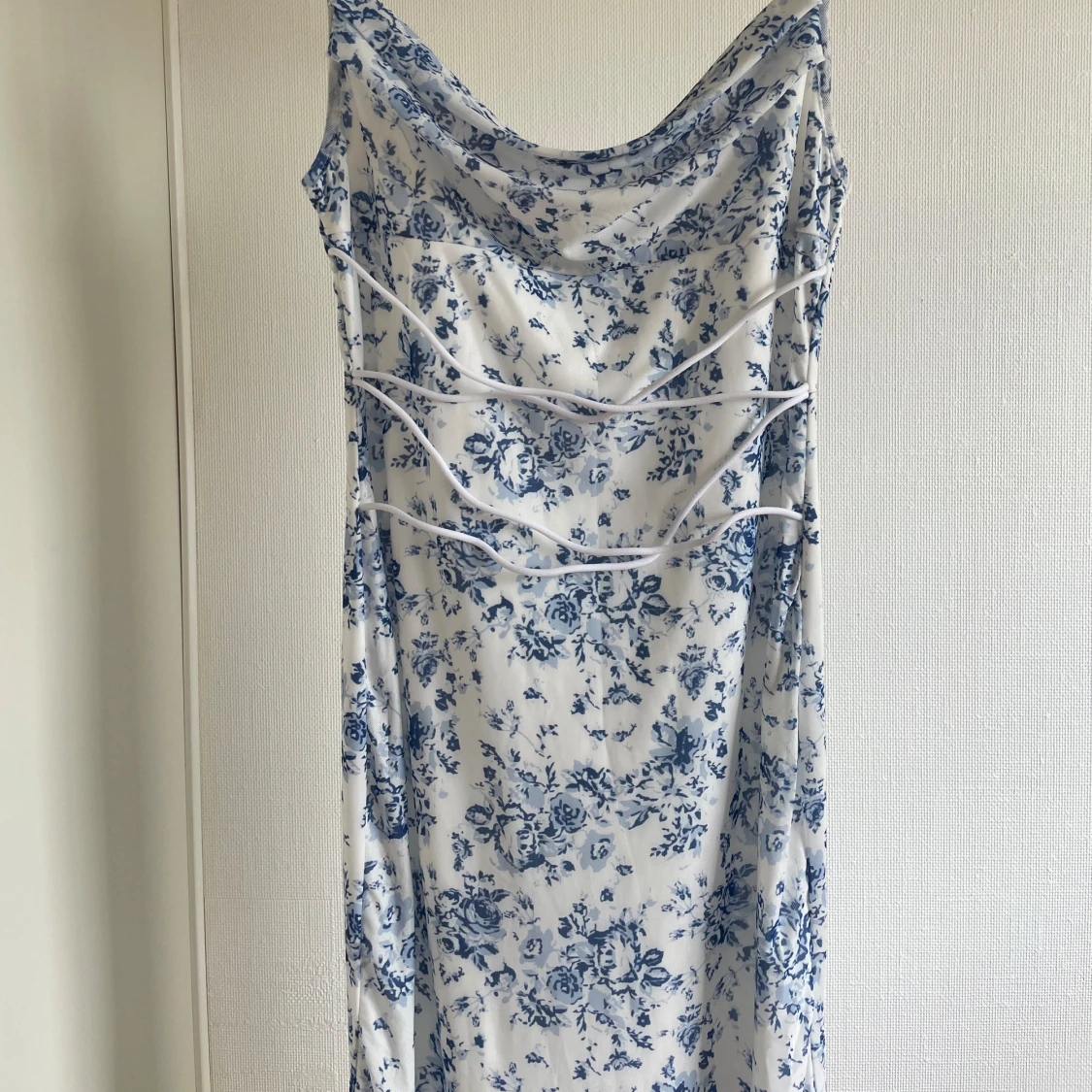 Blå klänning 40 - 93