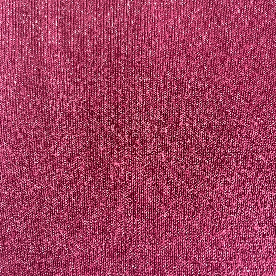 Röd glittrig topp - 91