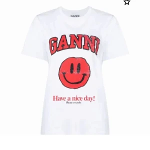 GANNI T-SHIRT - GANNI T-SHIRT nyskick. Strl M