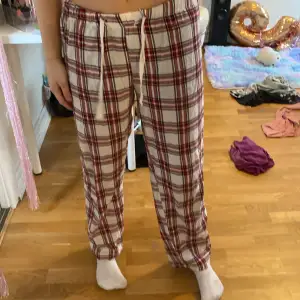 Pyjamas byxor ifrån rusta, inte använda 