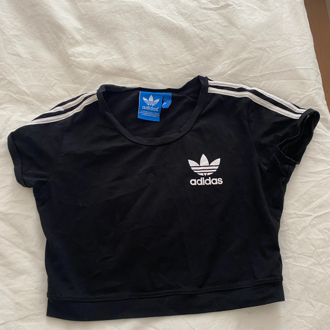 Adidas croptopp XS - 90