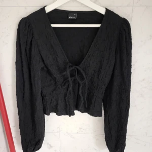 Tunika stl xs - Tunika stl xs. Nyskick.