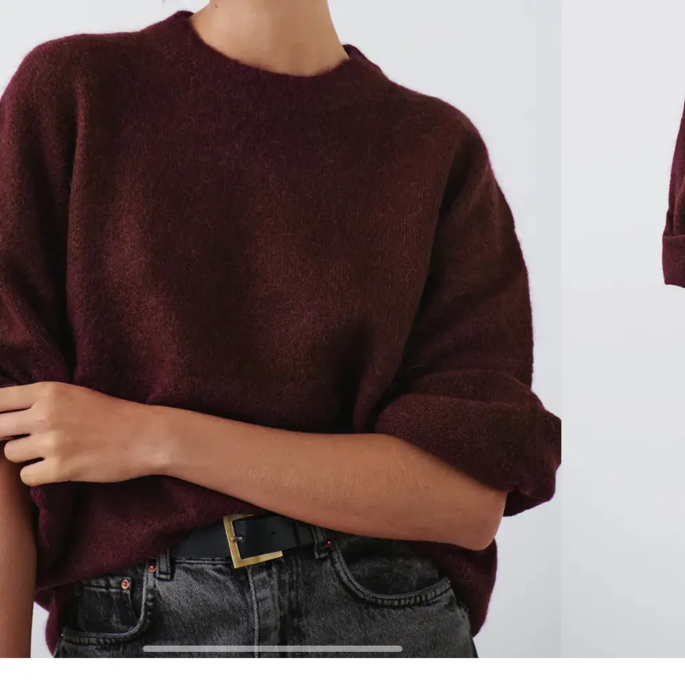 Säljer denna fina stickade tröjorna från Gina tricot  Slutsåld överallt⭐️. Stickat.