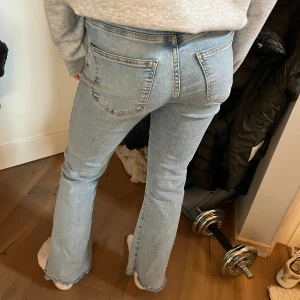 Jeans - Säljer då de är för små