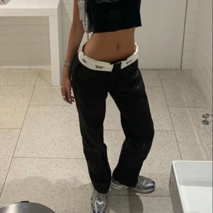 Dickies 874 byxor - Säljer pga för stora 🫶 M-L beroende på vilken passform man vill ha, första bilden är lånad. Dom är bara använda ett fåtal gånger ❤️