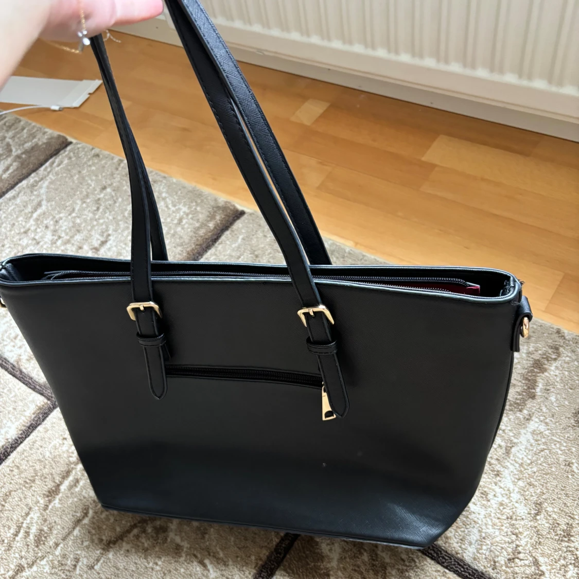 Svart elegant väska - 90