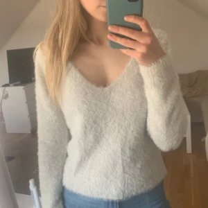 Lurvig tröja fårn Nelly - Mysig lurvig tröja från Nelly☺️