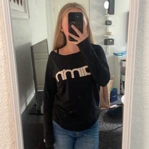 Tröja  - En träningströja från aimin super fin 