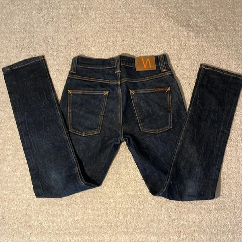 Säljer ett par Nudie Jeans| Modell Grim Tim| Nypris ish 1600kr, mitt pris 299kr!| Hör av dig vid minsta fundering| //Nils. Jeans & Byxor.