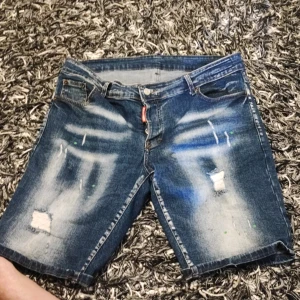 Jeans - Hej använder de inte för de har blivit små för mig jag använt dem ett par gånger