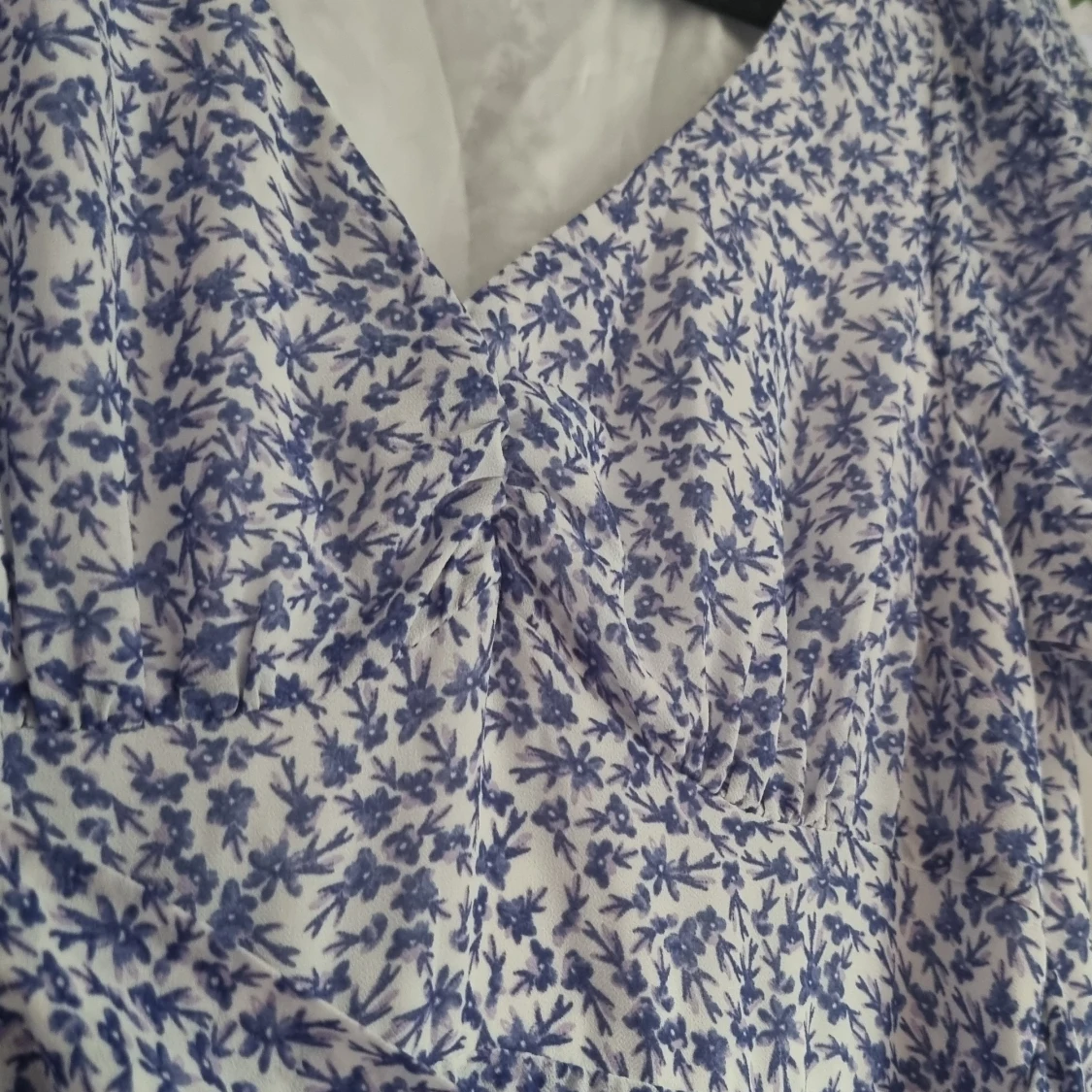 Blommig klänning  - 91