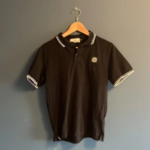 Stone island piké  - Storlek s svart piké