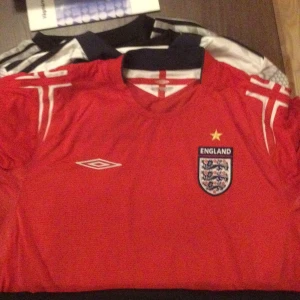 England tröja! - Din England tröja i nyskick! Givetvis äkta