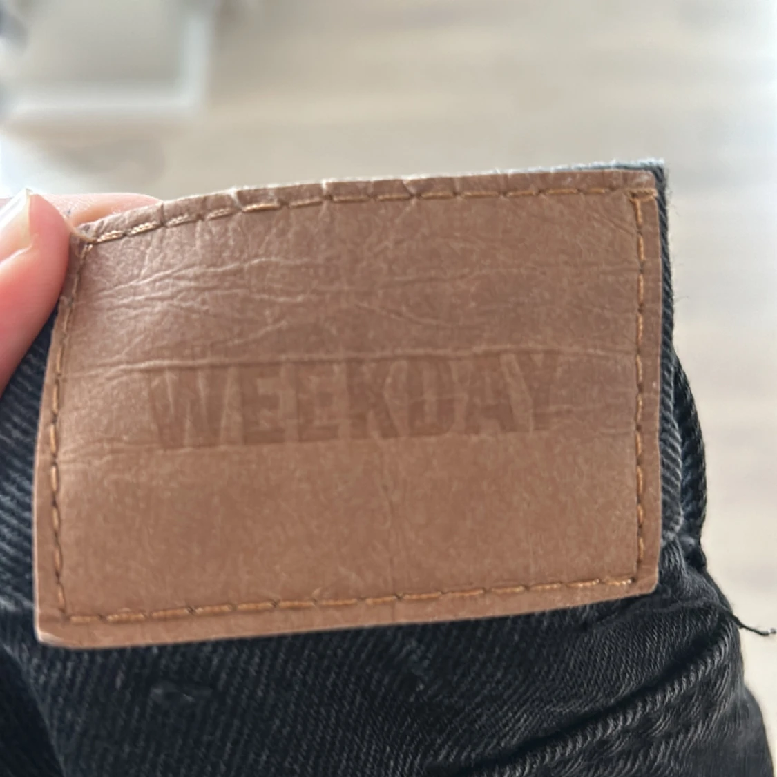 Baggy jeans från weekday strl 27/30 - 91
