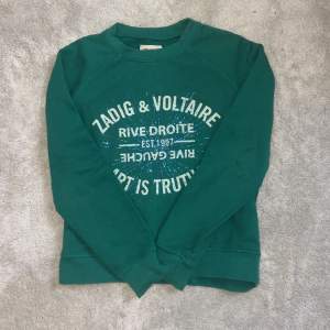 Säljer denna Zadig & Voltaire tröja i bra skick.🤍