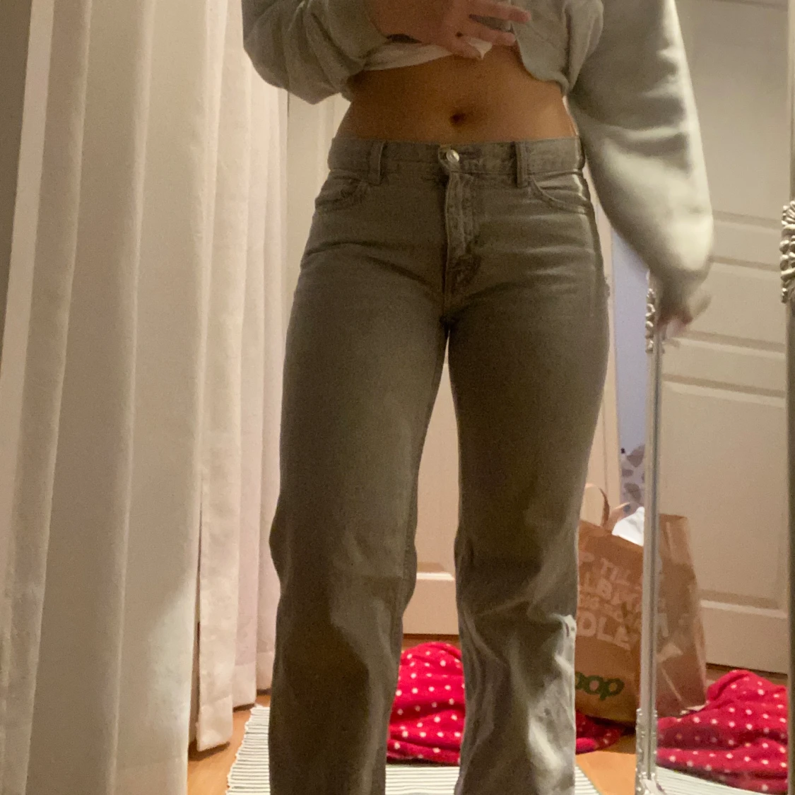 Grå Jeans från Gina  - 90