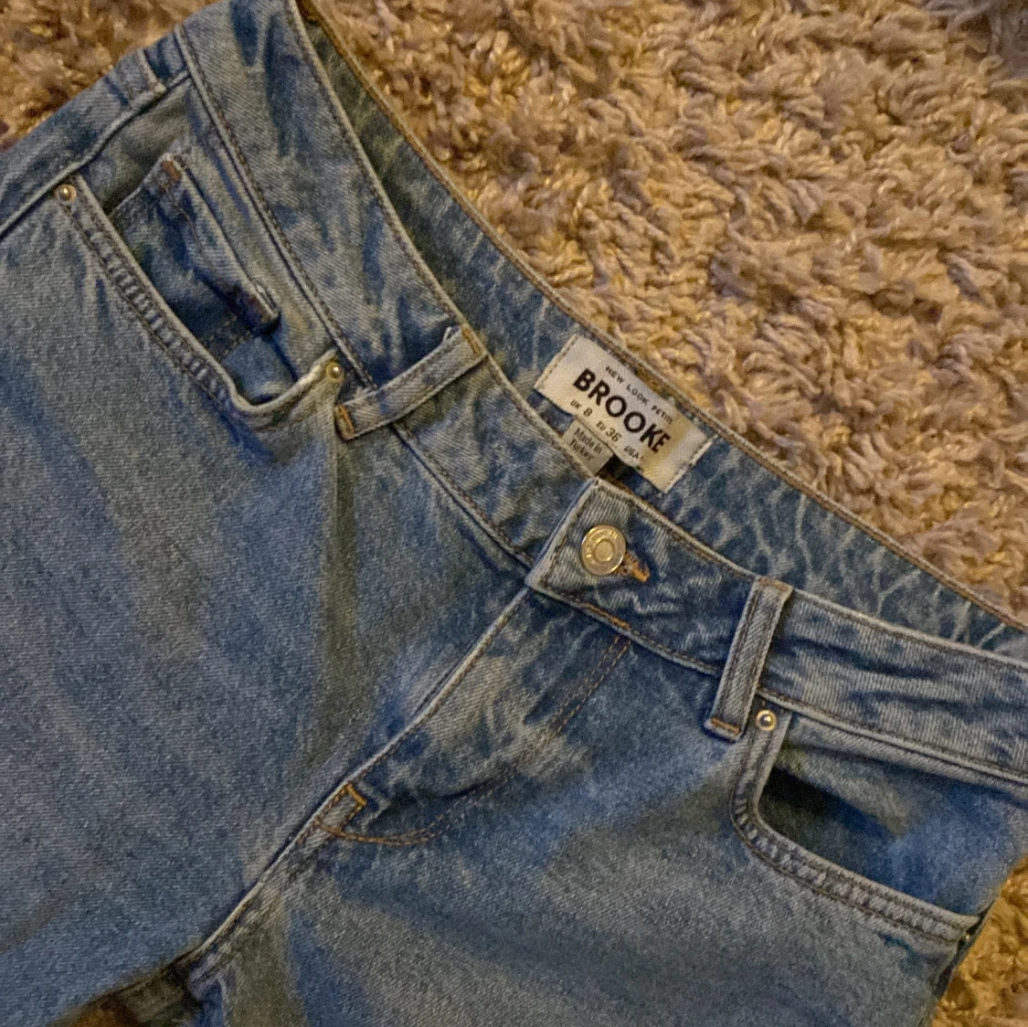 Blåa bootcut jeans🫶🏻 - 90