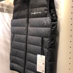 Sail racing väst - Aldrig använd lappen sitter kvar! Alltså helt nyskick! Nypris 2200kr