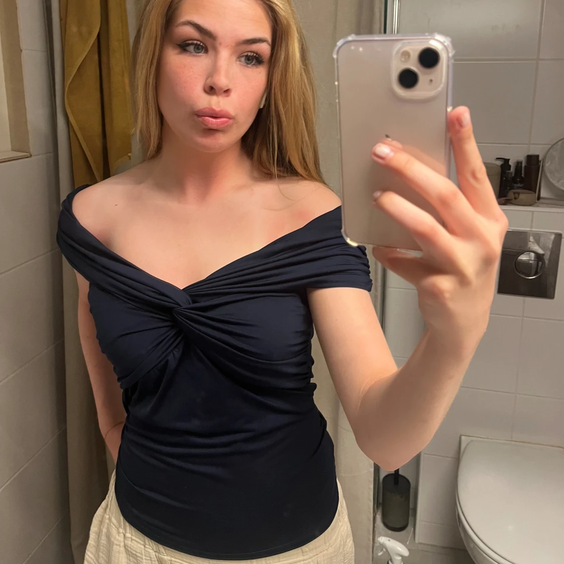 Off shoulder top - 90