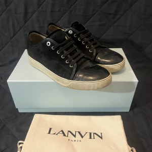 Lanvin - Sålda innan publicering.