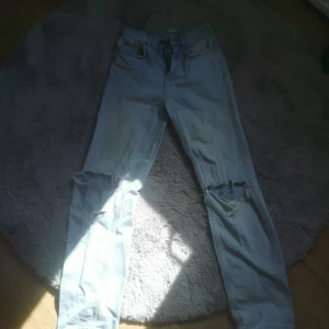 Gina perfect jeans - Använda typ 2 gånger högmidjade  Fint skick
