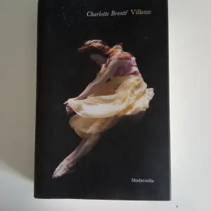 Villette av Charlotte Brontë. Hardback, aldrig läst