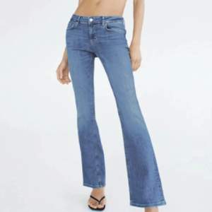 Lågmidjade bootcut jeans från zara som ej går att köpa längre! ❤️