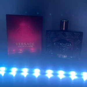Versace Eros Flame 2ml tester - Versace Eros Flame 2ml   Porto tillkommer på 18kr 