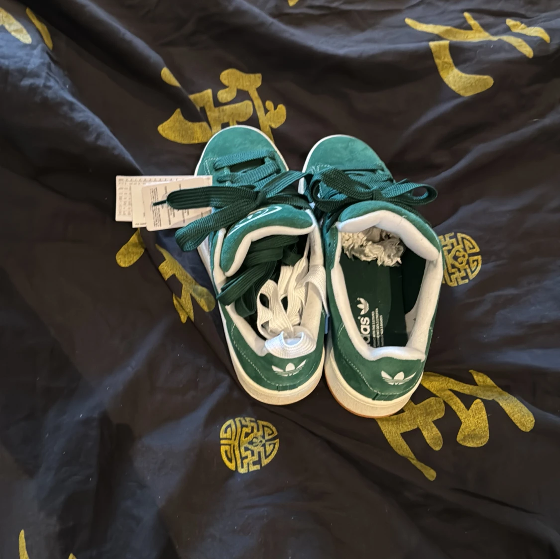 Säljer mörkgröna campus - 91