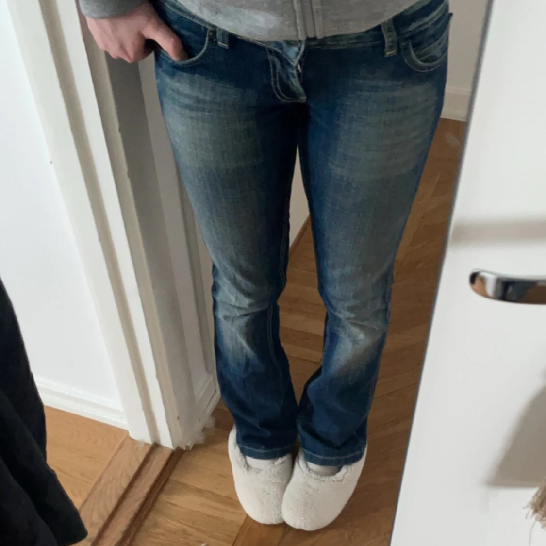 Lågmidjade bootcut jeans - 92