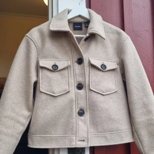 Jacka / Kappa - Kort kappa från veramoda i gott skick, storlek xs