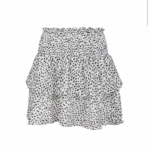 Chelsea kjol - Super fin kjol i nyskick, den är i storlek xs skriv privat för fler bilder💕