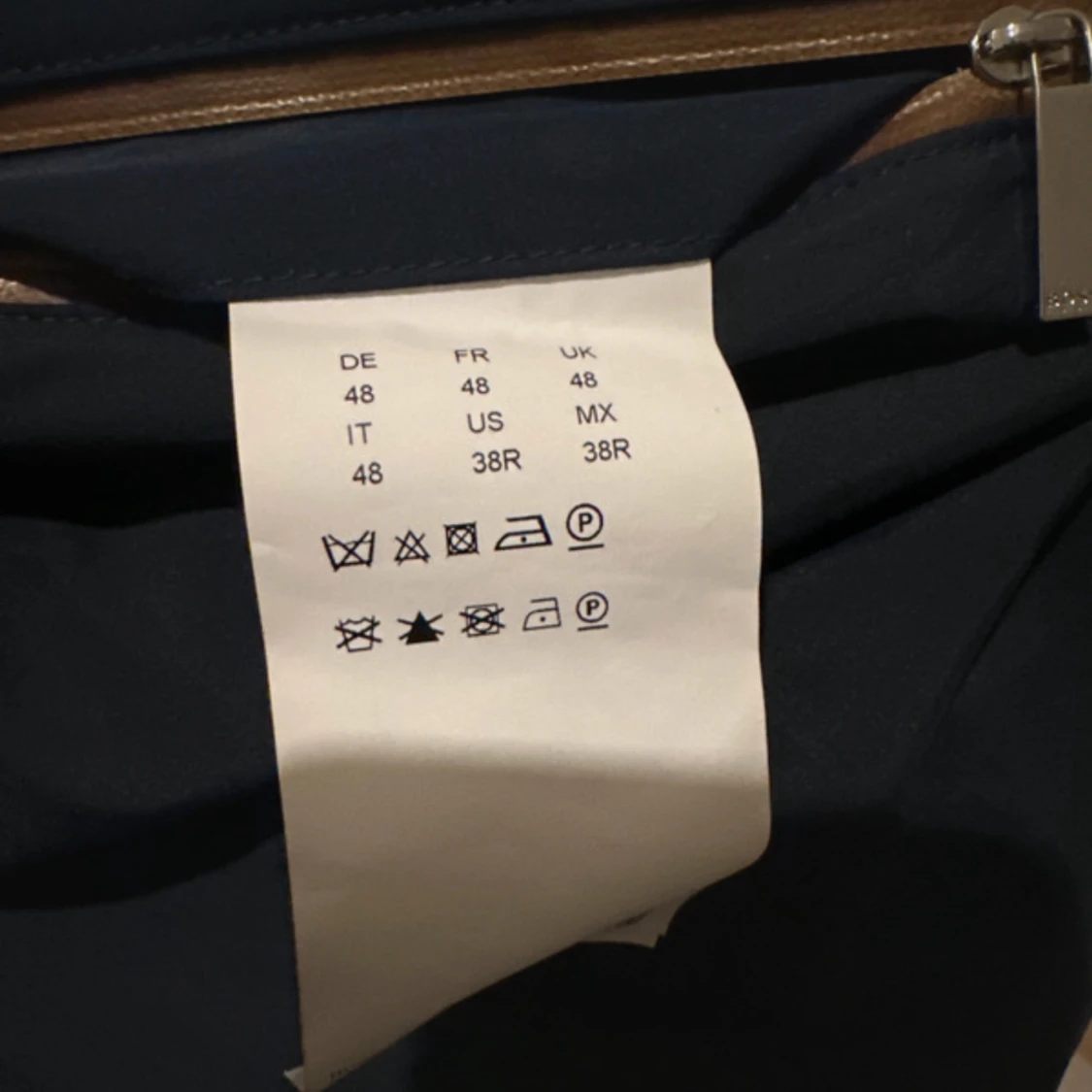 Hugo Boss jacka - 92