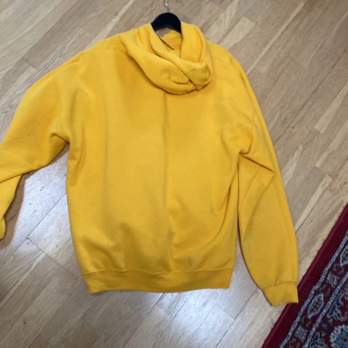 Trasher hoddie  - 90