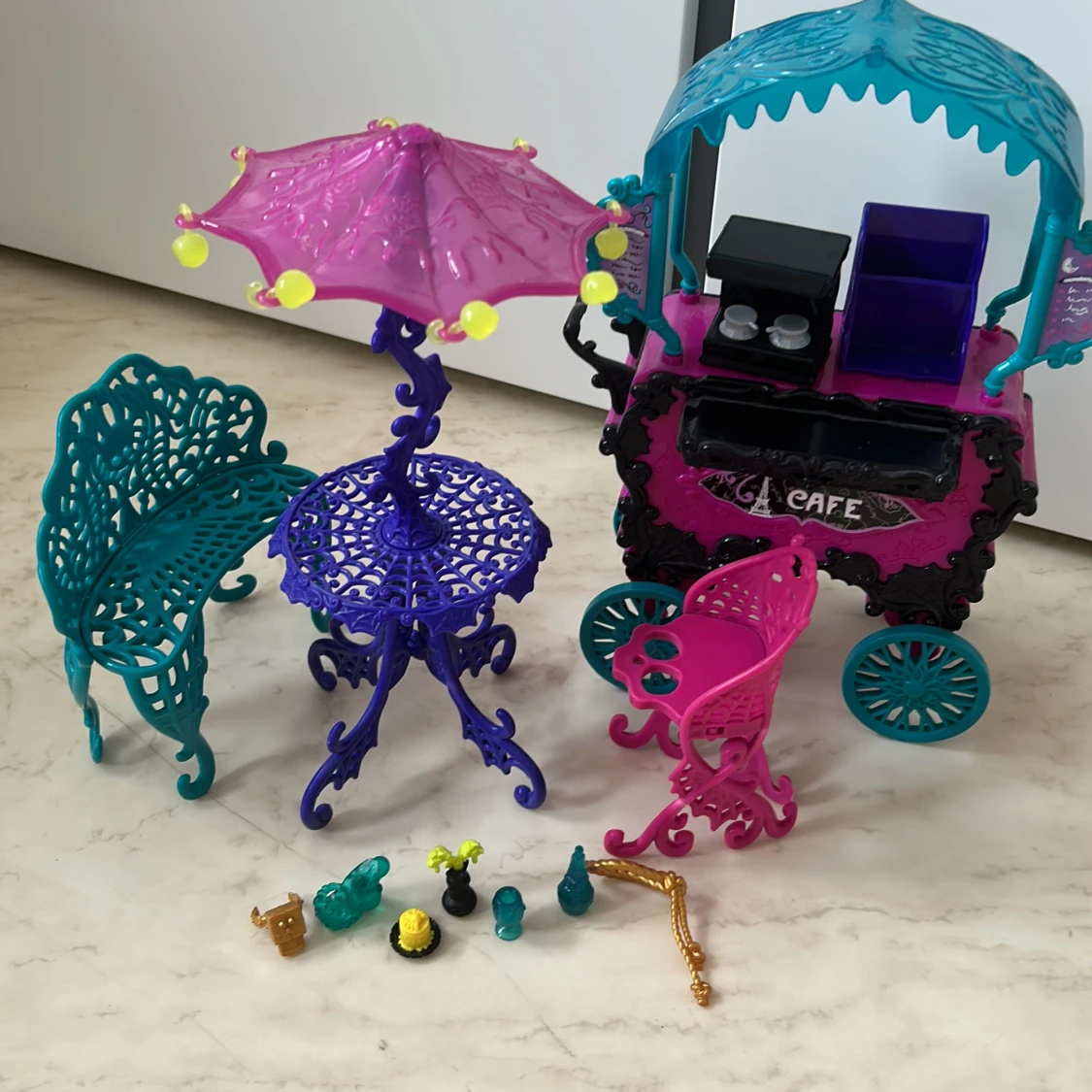 Monster High accessories