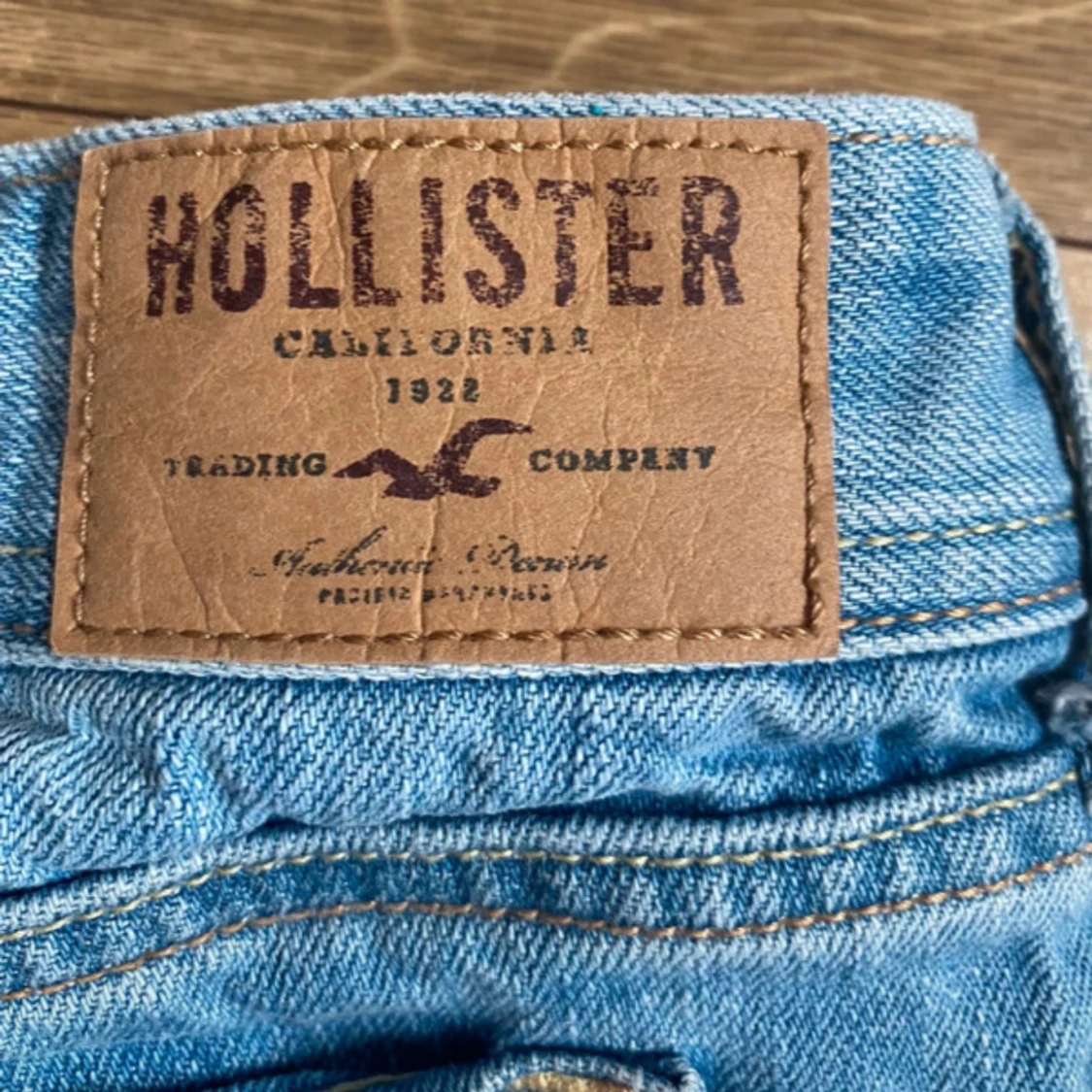 Lågmidjade jeansshorts - 91