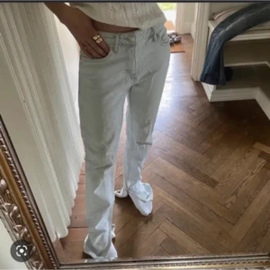 Zara jeans - Säljer dessa snygga jeans