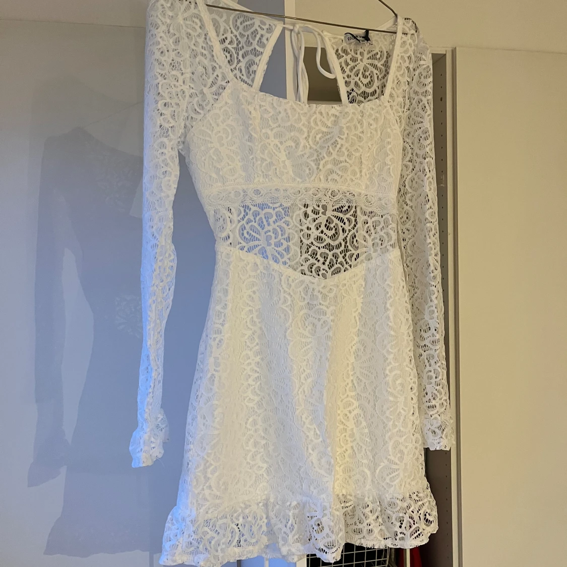 Vit spetsklänning  - 91