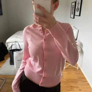 Filippa K kofta  - Såå fin. Aldrig använd. Jättefin rosa färg. XS 🩷 