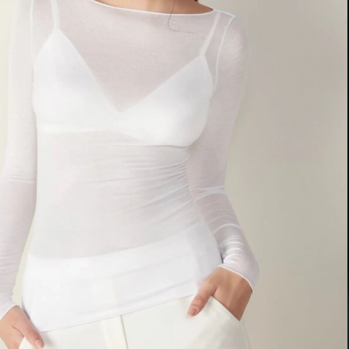 Super snygg vit intimissimi tröja - 90