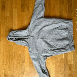 Sweatshirt grey  - Very good condition - regular fit 