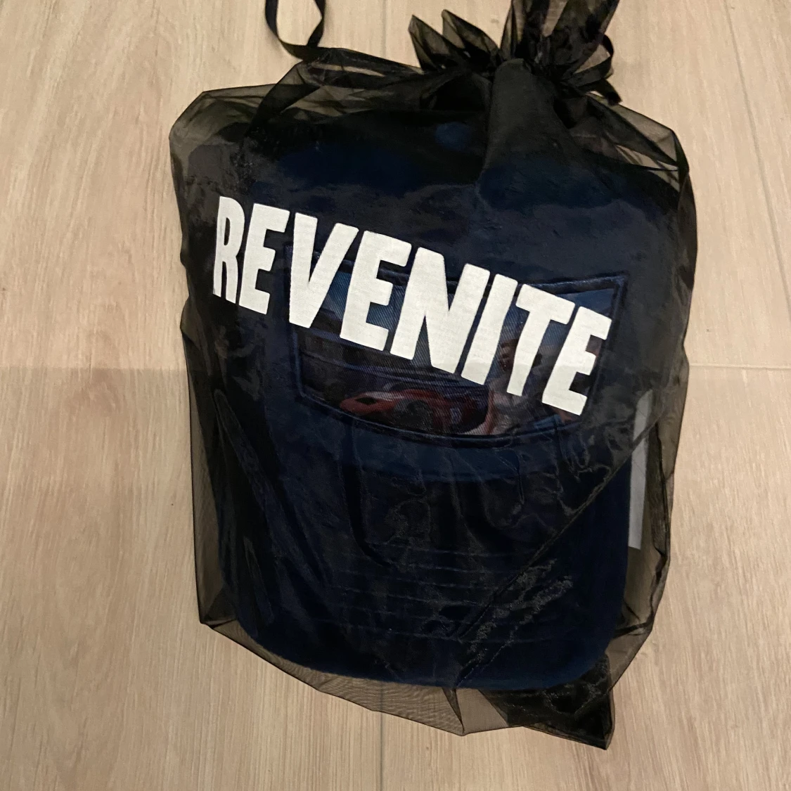 Revenite Monaco Deep Blue Velvet Cap