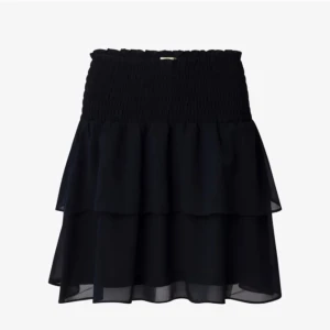 Svart Chelsea kjol - Super söt kjol Kommer inte till användning