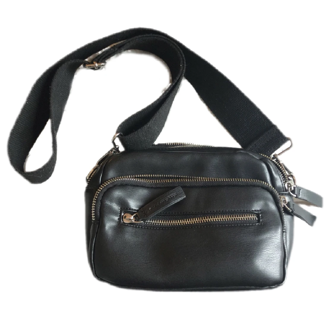 Axelremsväska Carin Wester