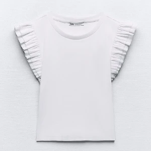 Zara topp - En populär topp från zara som är slutsåld, finns inga fula märken