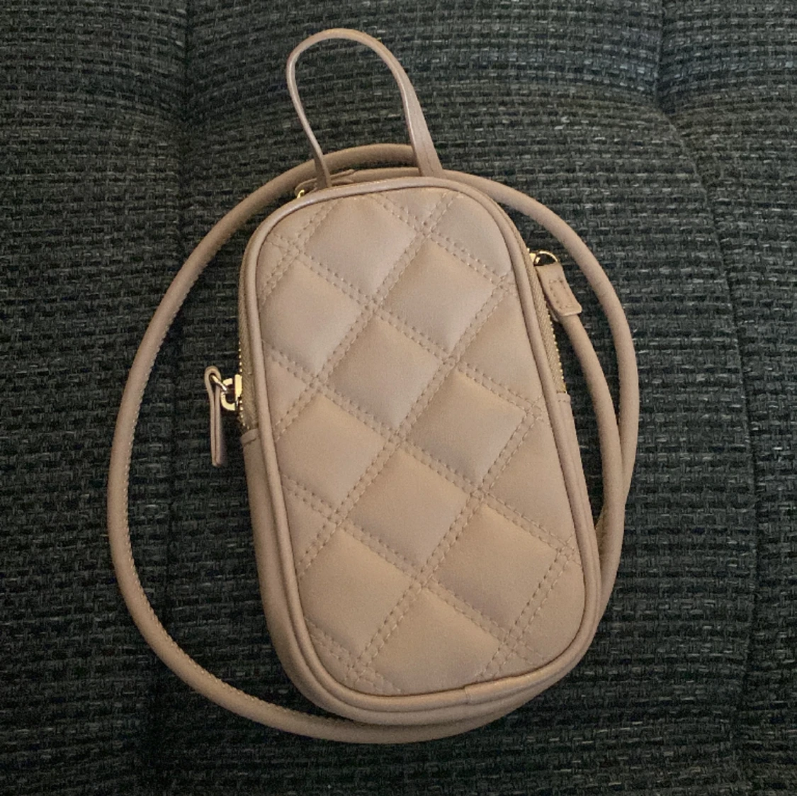 Jättefin mobilväska