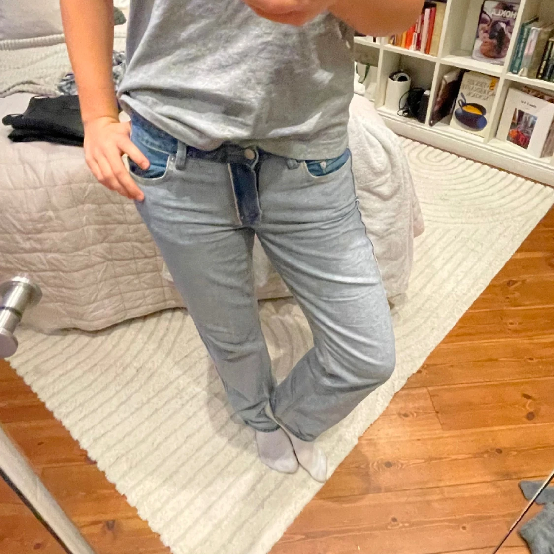 Weekday fluid reversed jeans - 90