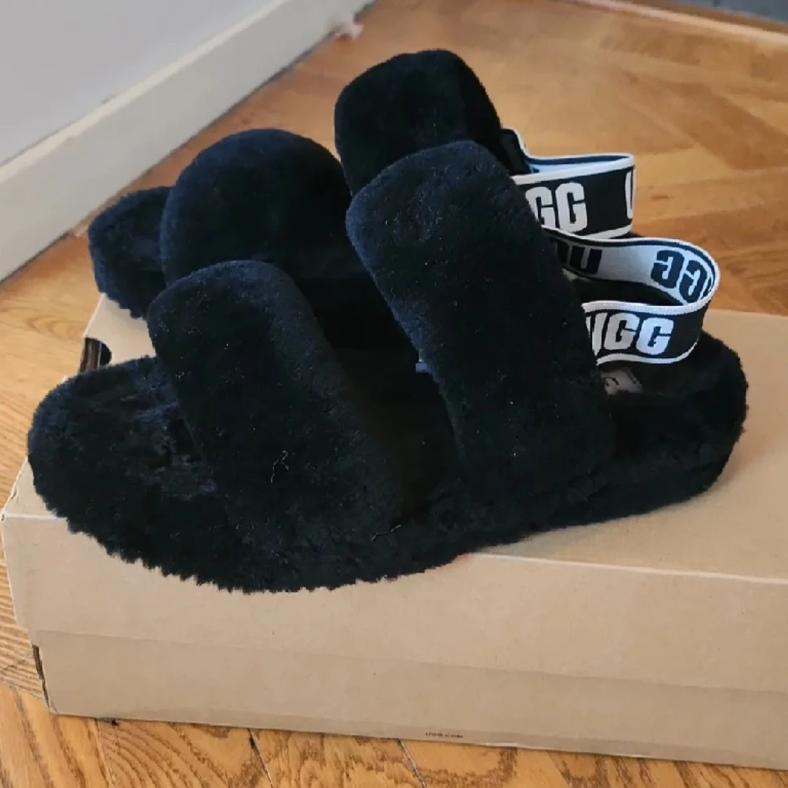 Ugg sandaler