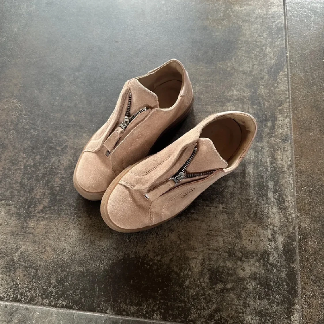 Arigatos clean zip rosa